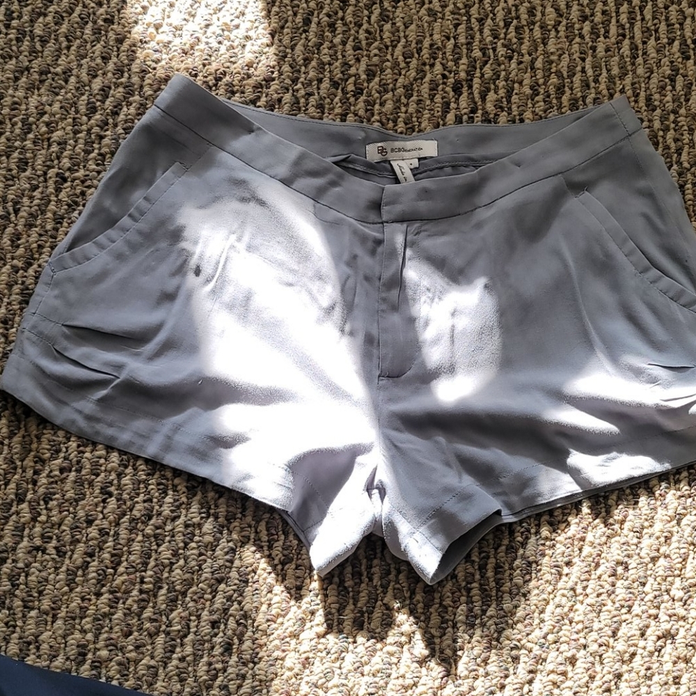 Grey shorts
